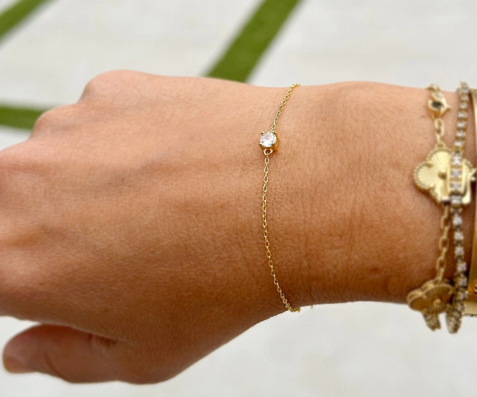 Brazalete de diamantes de laboratorio de corte redondo cadena solitario oro amarillo de 14 quilates 0,25 quilates Foto 4 de 4