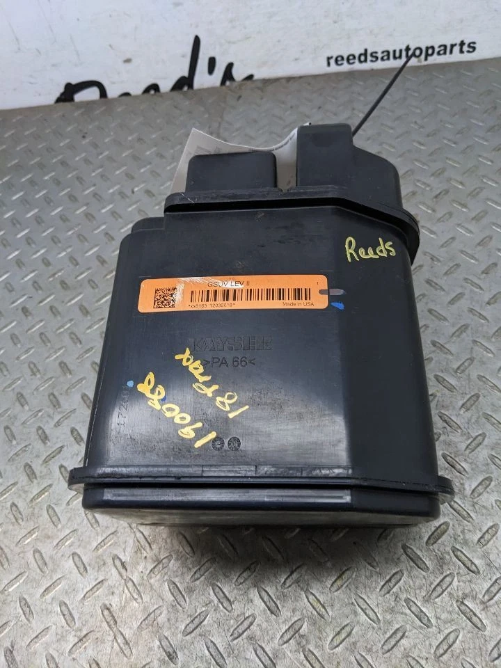 2013-2018 TOYOTA RAV4 2.5L L4 GÁS COMBUSTÍVEL VAPOR EVAP FILTRO DE CARVÃO CANIST 1165396 - Imagem 2 de 4