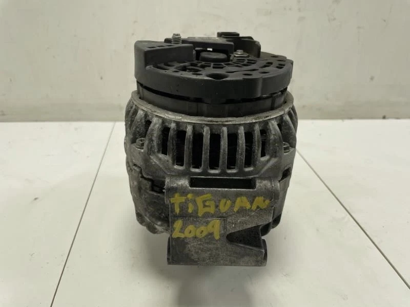 Alternador Volkswagen Tiguan 2009 2,0 L 140A compatible con Jetta 05-16 OEM+  Foto 4 de 4