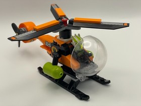 LEGO Agents 8969 4-Wheeling Pursuit, Agent Chase & Dr. D. Zaster + Helicopter