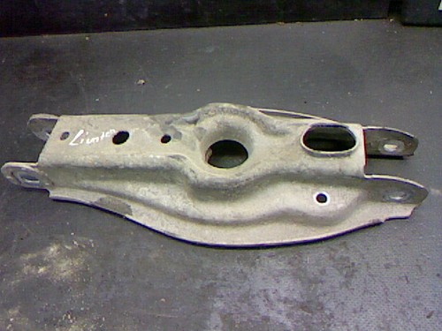 Querlenker Unten Links L BMW 116i E81,E82,E8 Limousine