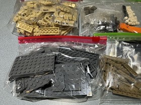 LEGO ARCHITECTURE: Louvre (21024) Built 100% Complete No Box no Manual