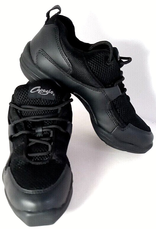 Ds11, Black, New (no Tags, No Box), Youth 9, (women's 7)