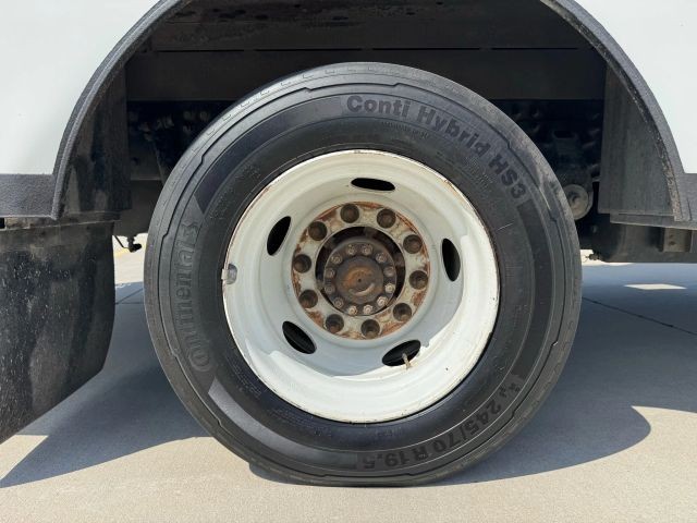 2018 Hino 258ALP thumbnail 38