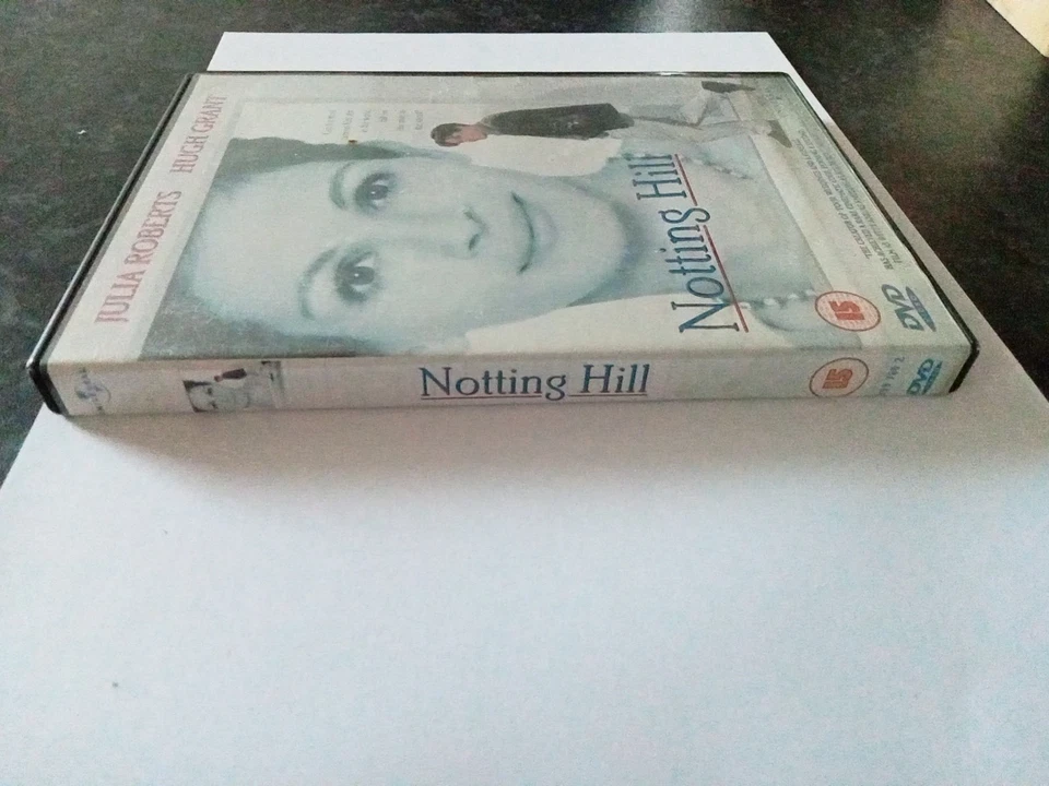 Nothing Hill DVD Featuring  Julia Roberts and Hugh Grant  - Image 3 of 3