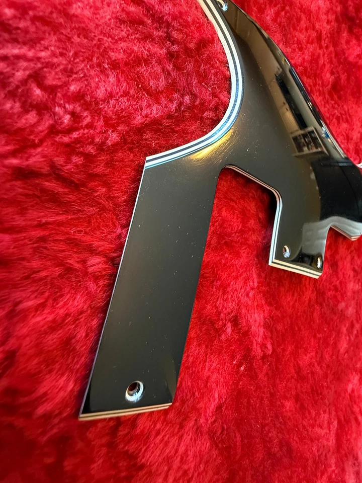 Original Vintage 1965 Gibson SG Pickguard 5 ply Black - Image 4 of 4