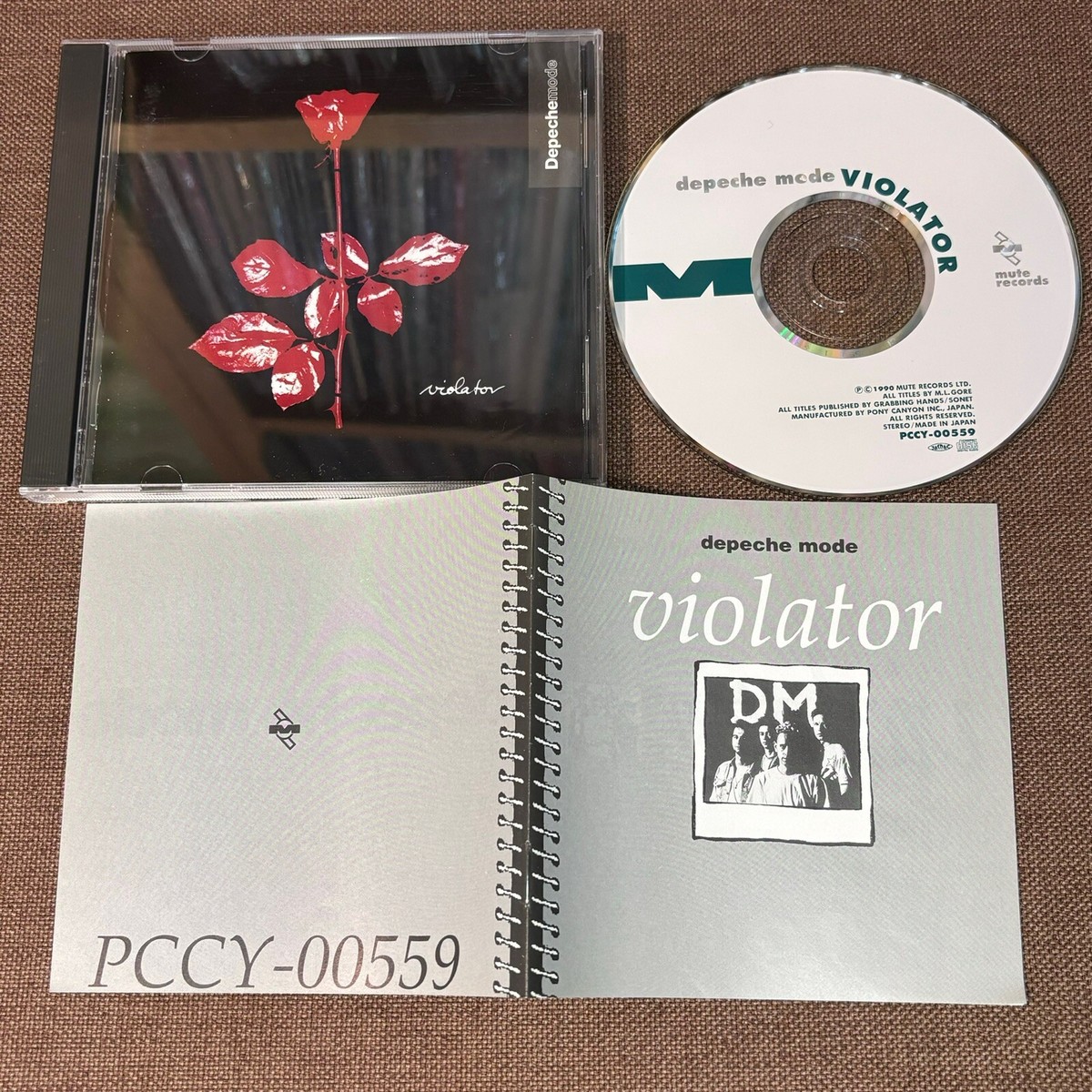 DEPECHE MODE Violator JAPAN CD w/13-p BOOKLET Pony Canyon DEPECHE MODE Violator JAPAN CD w/13-p BOOKLET Pony Canyon