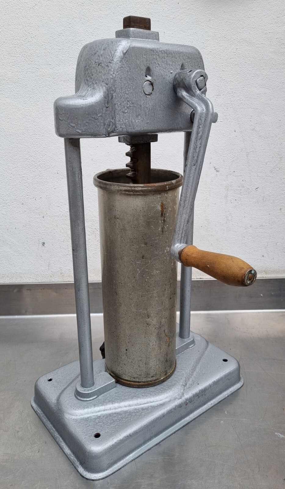 6 Ltr. Wurstfüllmaschine Füllmaschine Handfüller Metzgerfüller F. Dick