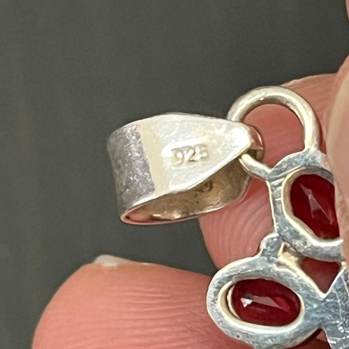 Vintage Sterling Silver 925 Garnet Pendant 5.67g 12 Stones One of a Kind - Picture 5 of 8