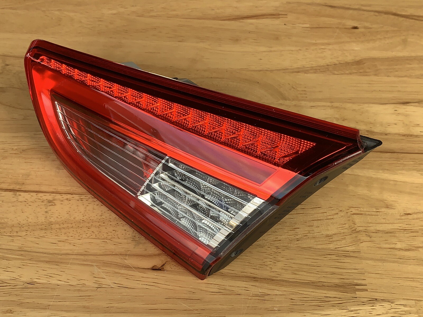 2014-2020 MASERATI GHIBLI REAR RIGHT PASSENGER INNER TAILLIGHT LIGHT LAMP OEM