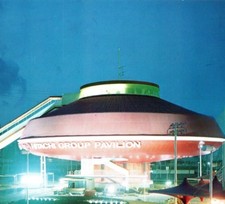 Hitachi Group Circular Theater Pavilion Japan World Expo 1970 Vintage Postcard