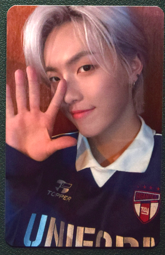 CMDM Back To The Future 1st Album Special Edition Member Photocards Official - Picture 2 of 43