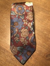 Vintage Bugatti Floral Italian Silk Neck Tie Made in USA.