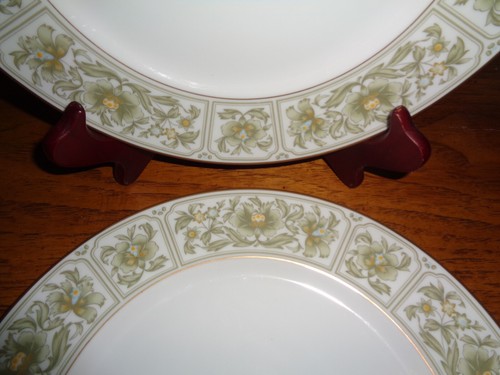 4 SANGO CHINA Savannah 3723 Dinner Plates Japan Green Floral - Picture 3 of 3