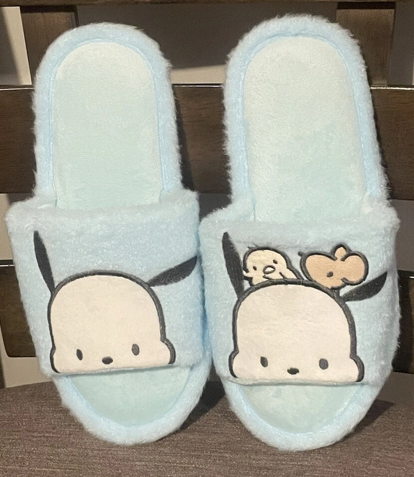 Pochacco slippers online