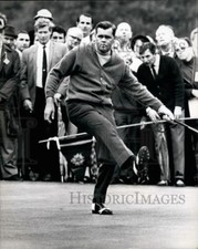 1967 Press Photo Gay Brewer Golfer Missed Putt World Match Play Tournament