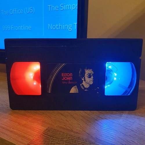 Música y Musicales LED VHS Novedad Cinta Luz Lámpara Cumpleaños Navidad Idea de Regalo Retro - Imagen 67 de 345