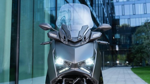 Yamaha X-Max 300 300cc Automatic Maxi Scooter Brand New 3 Years Warranty - Picture 12 of 24