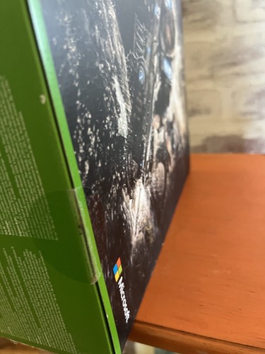 Microsoft Xbox One S Gears of War 4 Limited Edition 2TB Crimson Red New Sealed - Picture 5 of 15