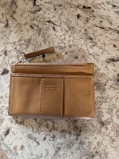 Vintage Coach  Leather Ware Keychain Card Holder Main Pocket-Green Interior