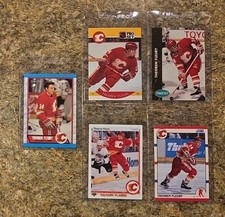 (5) Theoren Fleury 1989-90 O-pee-chee Rookie Card RC 1990-91 Score Upper Flames. rookie card picture