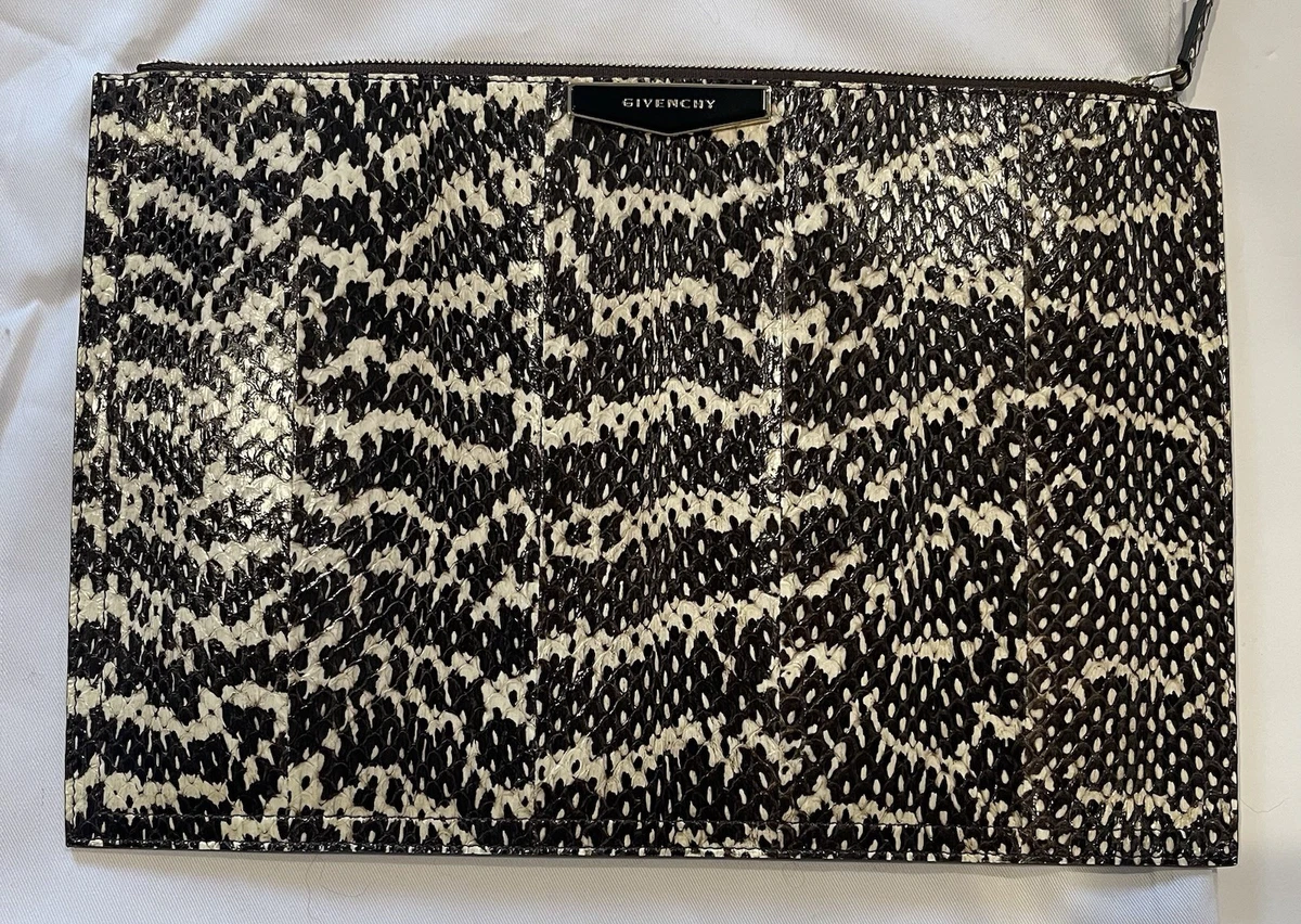 Givenchy Antigona Medium Clutch Bags & Handbags for Women for sale
