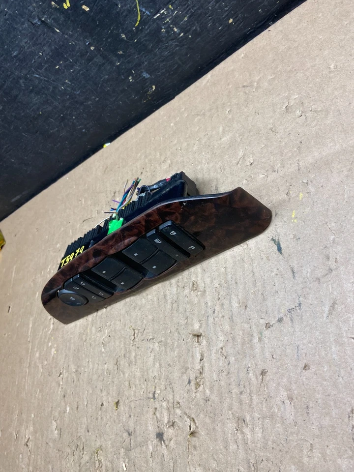 Interruptor de ventana del conductor delantero izquierdo Chevy Suburban Tahoe Yukon 2007-2013 t5979 DG Foto 3 de 4