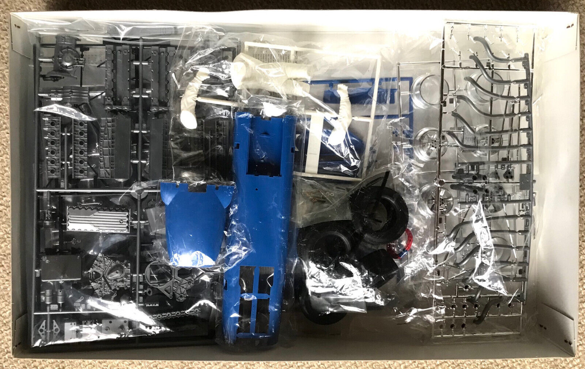 TAMIYA 1/12 MATRA MS11 F1 Racing Car Plastic Model Kit Big