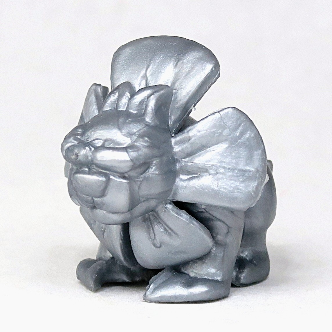 Gnomy’s ミニ Gnomies K-Gnine Mini PVC Figure Silver Variant BVP Vending Charm