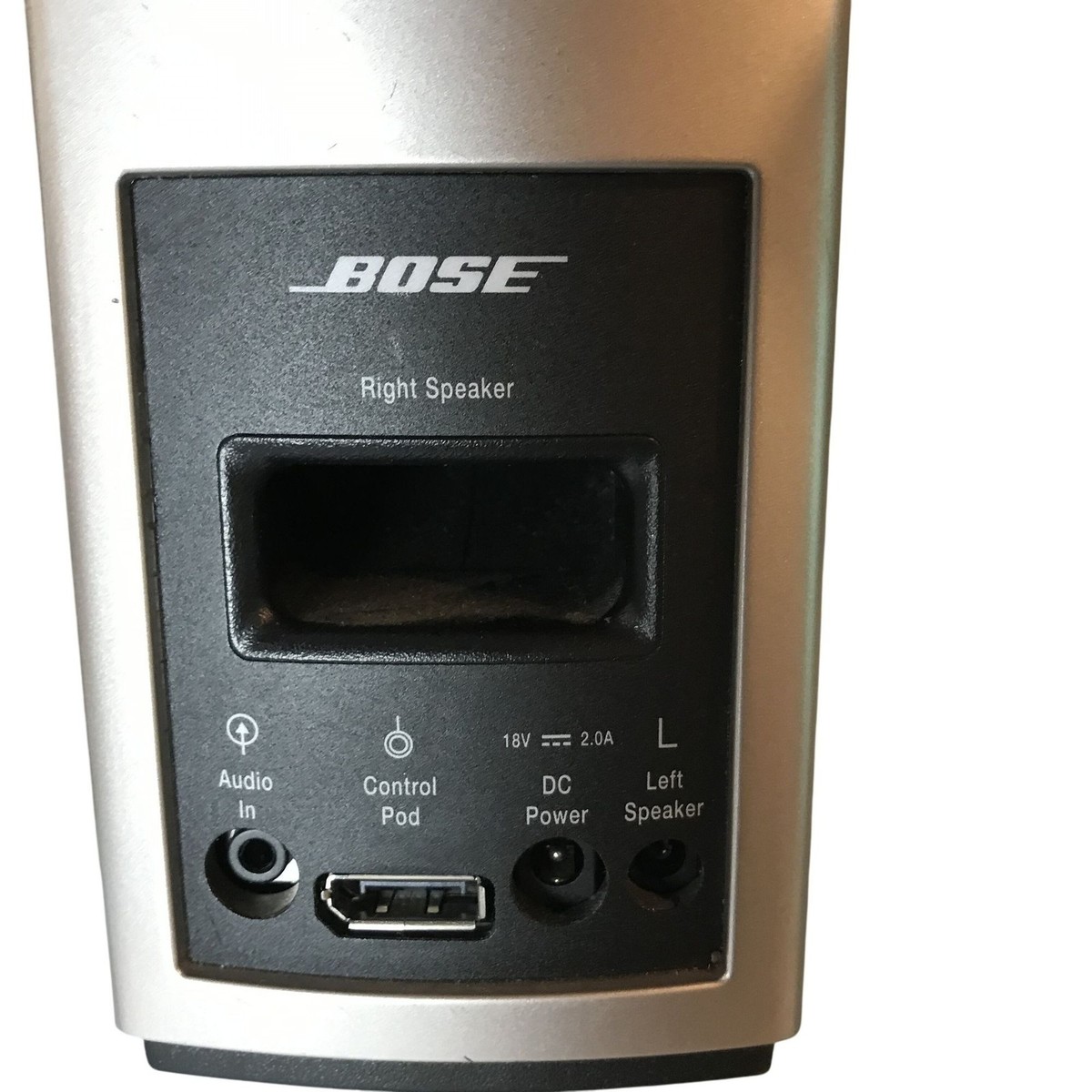 Bose Companion 20 Multimedia Speaker System Silver Cord 9