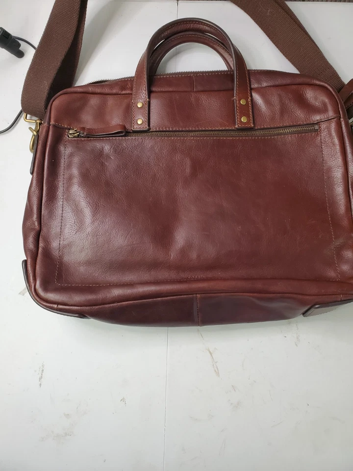 Fossil 皮革 便携式电脑 邮差包 公文包 棕色  — 第 4/4 张图片