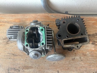 1969 - 1971 Honda Z50 Z50A Mini Trail engine cylinder and cylinder head.