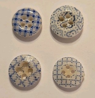 Antique China Calico Buttons Set Of 4 Blue With White Small