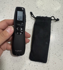 Logitech R800 Wireless Presenter Pointer Remote, USB Receiver, Pouch, Black