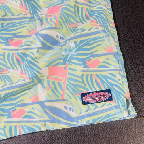 Vineyard Vines Badehose grün rosa Flaggen Shorts Gr. L gefüttert mit Kordelzug - Bild 2 von 6