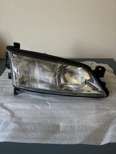 Vauxhall Opel Vectra B 1995–1999 Right Headlight 90512323 – Brand New OEM
