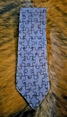 Vicky Davis Puzzling Men's Tie Grey 100% Silk 56'' Jigsaw Puzzle USA Made