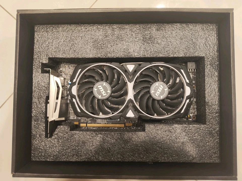 MSI Radeon RX 580 ARMOR 8G OC 8GB GDDR5 PCIe Video Card (RADEONRX580ARMOR8GOC) - Image 3 of 4