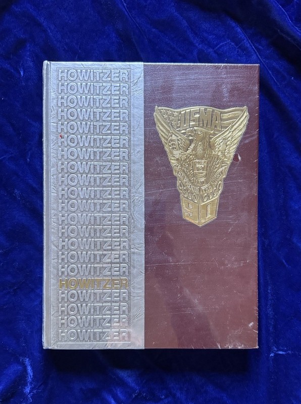 Original West Point Howitzer yearbook - USMA Class of 1990 Military Academy RARE