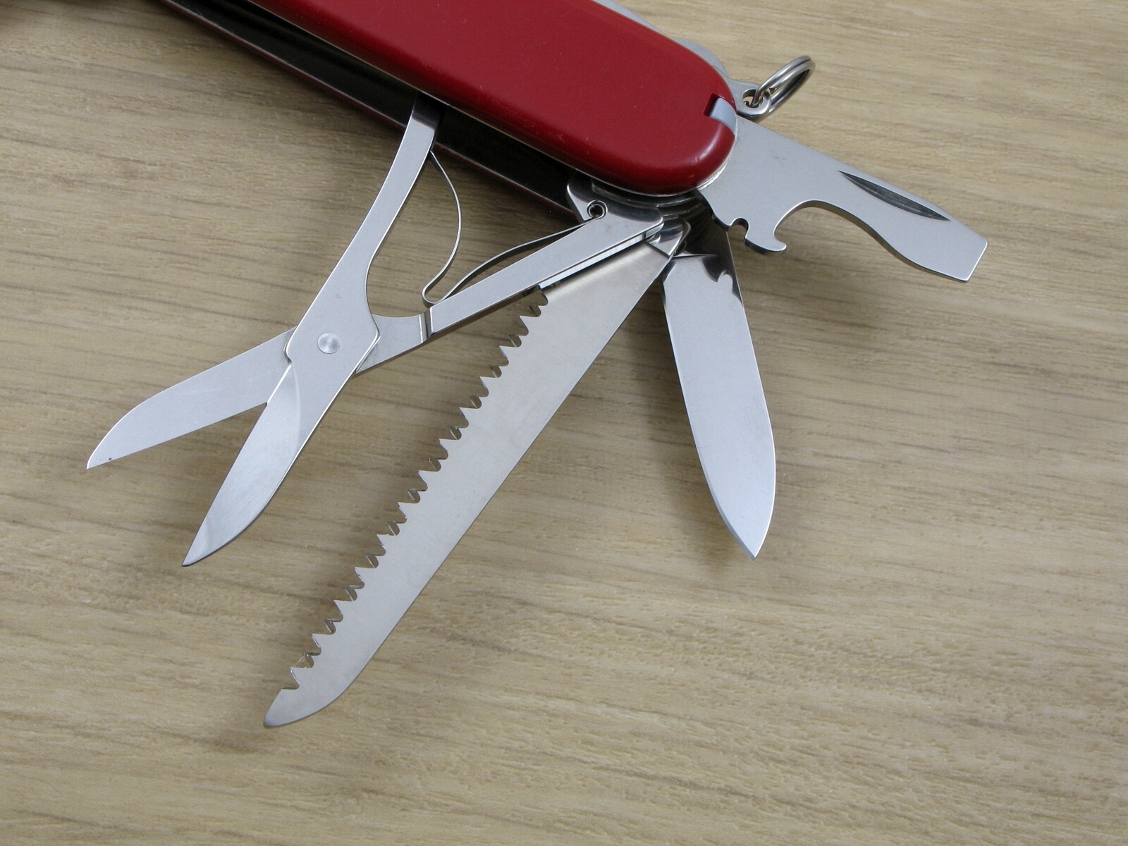 Victorinox Rainier Huntsman Serrated Swiss Army Knife, Rare, 91mm Very Good eBay