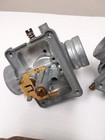SUZUKI GT250 CARBURETOR SET IN EXCELLANT CONDITION HAS 92.5 SIZE MAIN JETS — photo 5