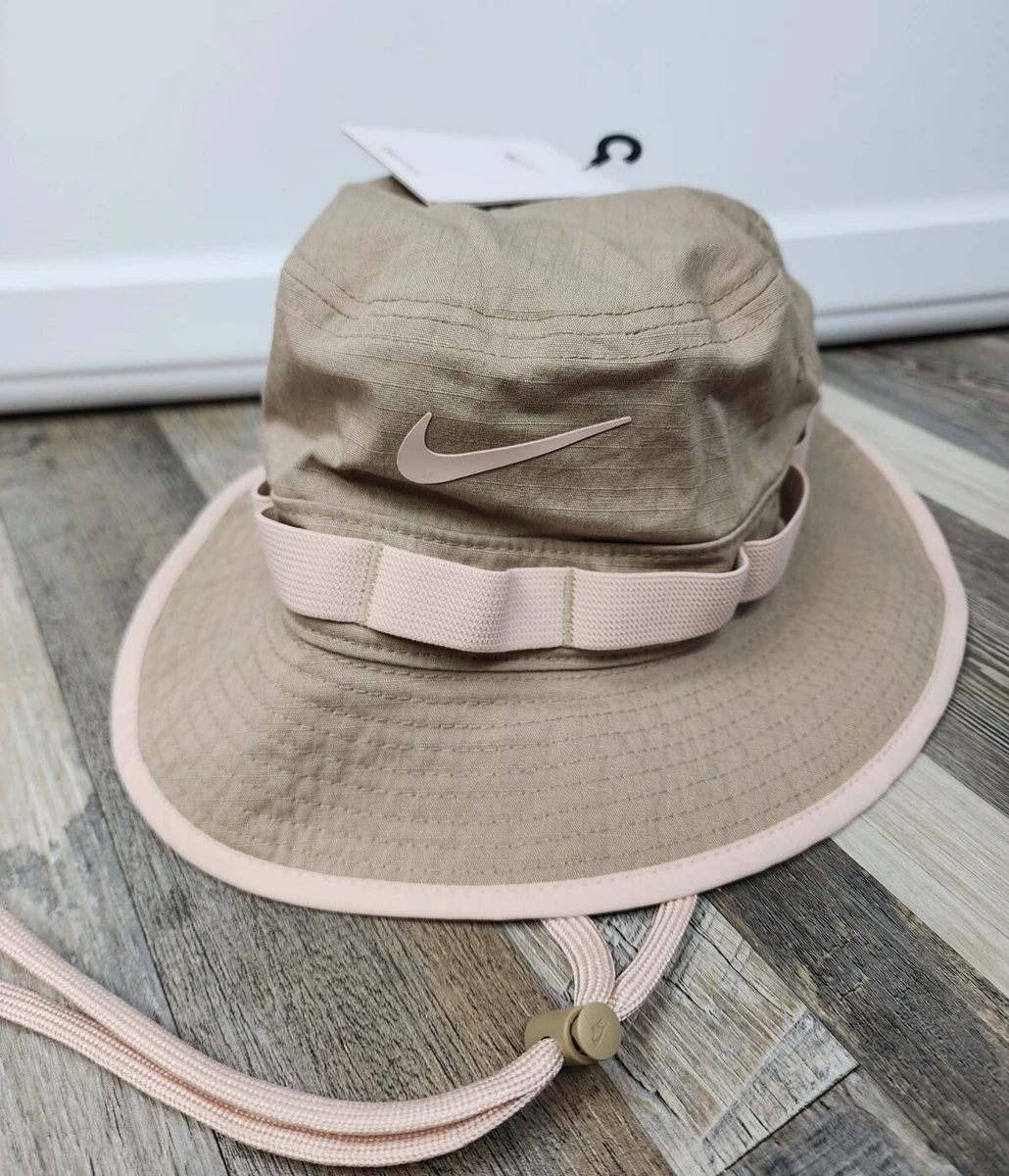 nike safari bucket hat