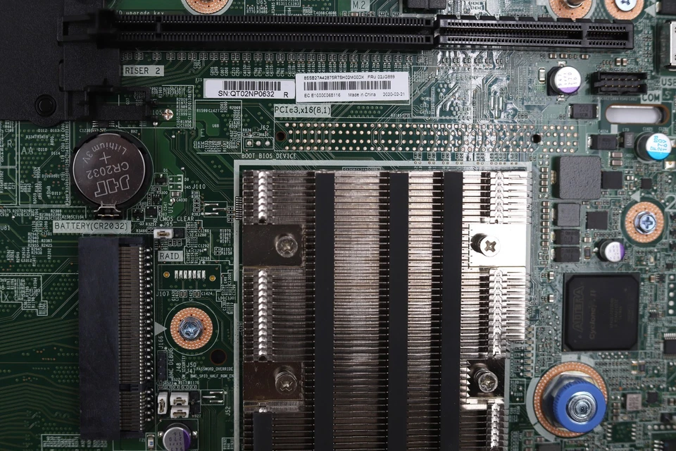 Lenovo ThinkSystem SR630 Dual LGA3647 DDR4 Server Motherboard P/N: 02JG889 - Image 4 of 4