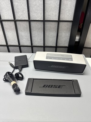 Bose SoundLink Mini Bluetooth Portable Speaker with Charging Base  - Silver