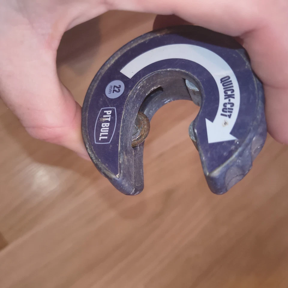 TODAYS TOOLS PIT BULL QUICK-CUT TUBE CUTTER PIPE SLICE FOR 22mm COPPER - Image 3 of 3