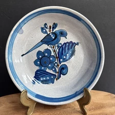 Vintage Tonala ~ A.M. Suarez ~ Blue Bird Round Bowl ~ Blue Bird ~ 7 3/4” Mexico