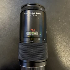 Soligor AF 75-200mm f/4.5 Zoom Macro Lens READ DESCRIPTION