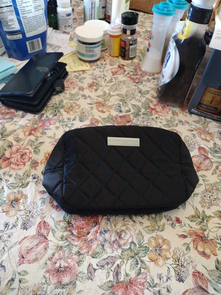 Bolso de Cosméticos Ralph Lauren Fragancias Negro Acolchado Viaje Vacaciones Foto 3 de 4