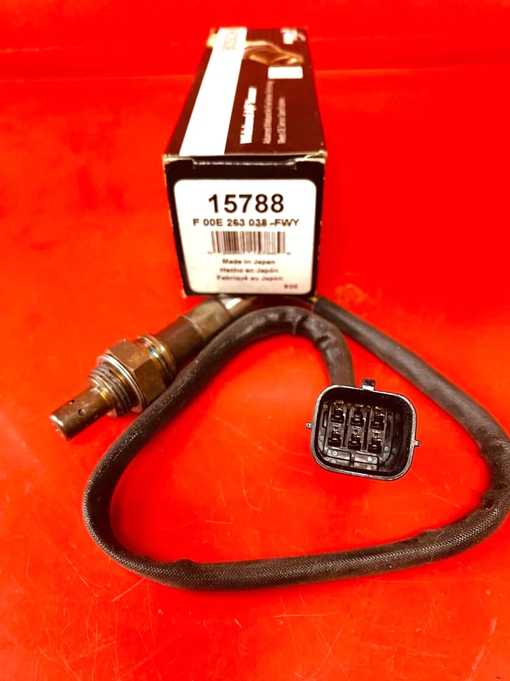 Sensor de oxígeno BOSCH AIR-F 15788 PARA MAZDA 3, 3 Sport, 5 HECHO EN JAPÓN AGUAS ARRIBA Foto 2 de 4