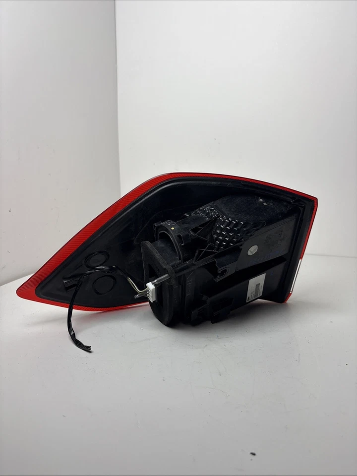 Luz trasera izquierda Ford Ecosport 2018 conductor lámpara Gn15-13405-CD fabricante original Foto 4 de 4